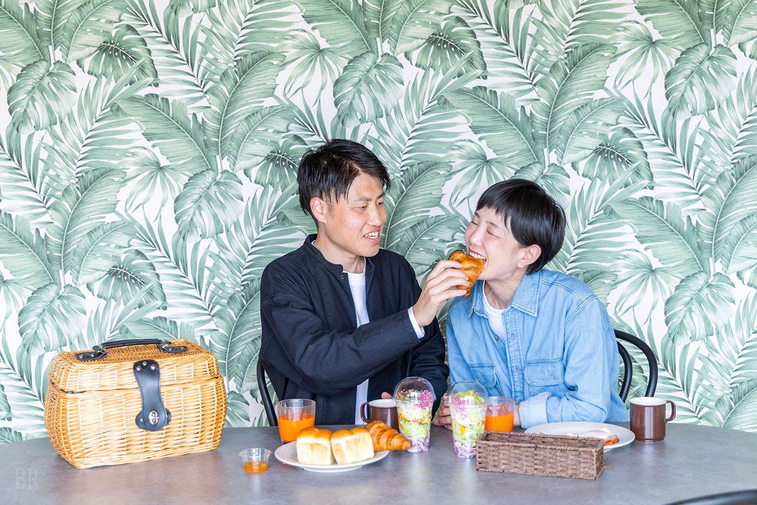 朝食